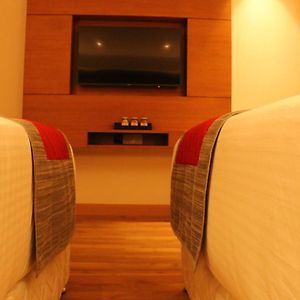 Premium Large Bed Room Book & Unlock Exclusive Deals